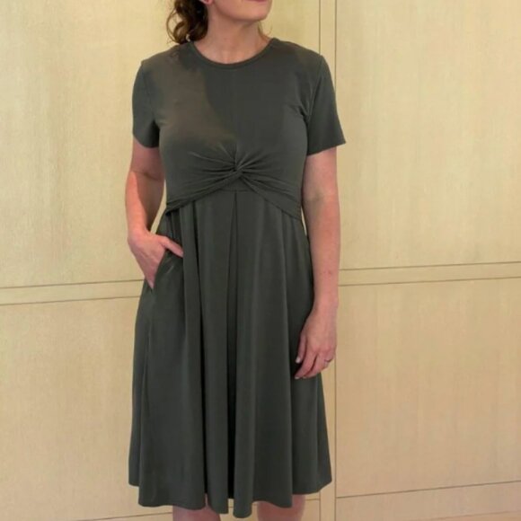 Simple Wishes Liv Maternity Nursing Dress (Olive Green Medium) - Picture 2 of 5